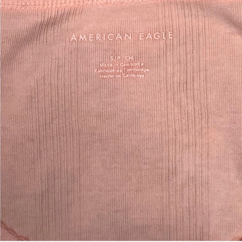 American Eagle Peachy Pink ribbed crop Top